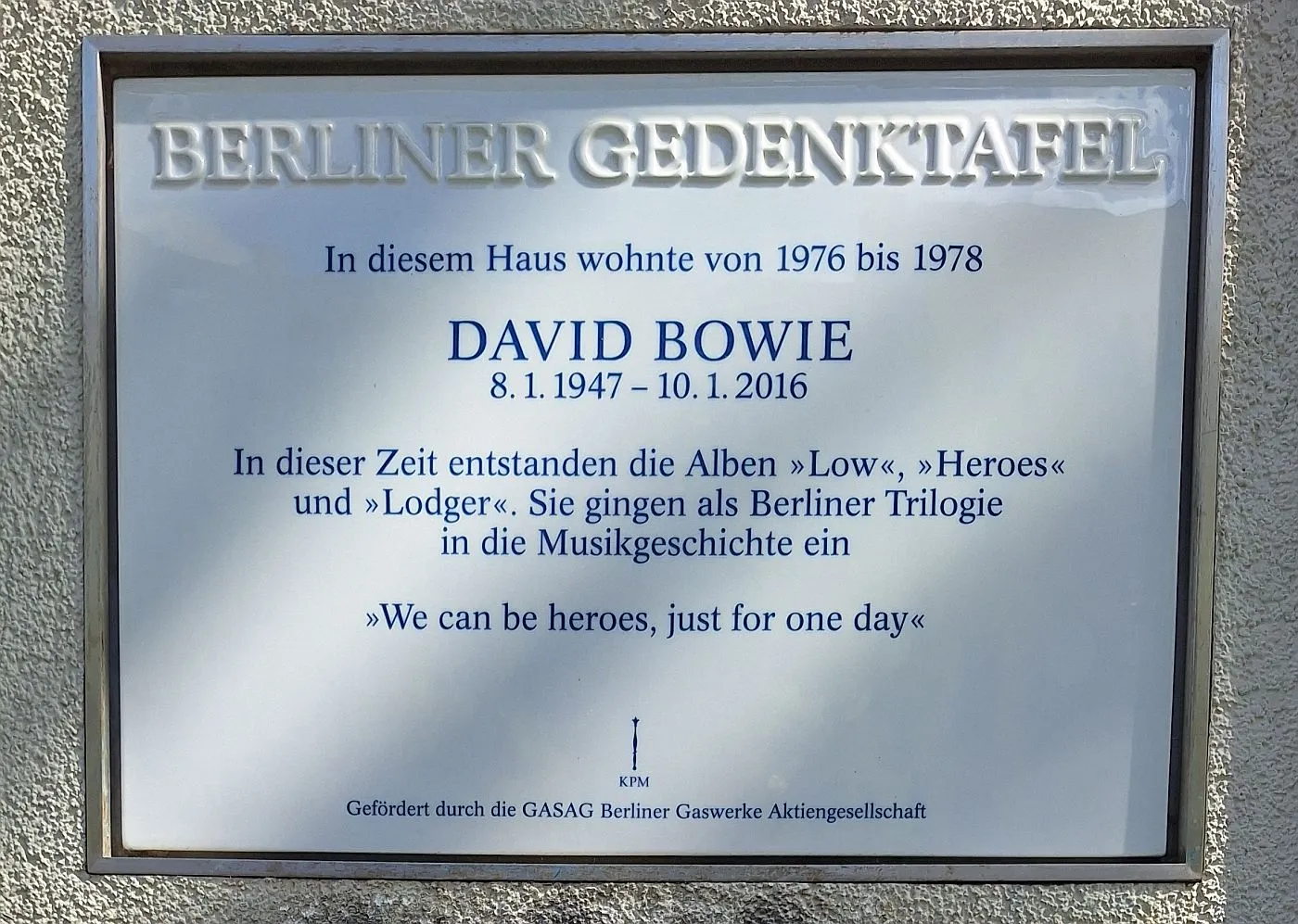 Pamětní deska David Bowie v Berlíně